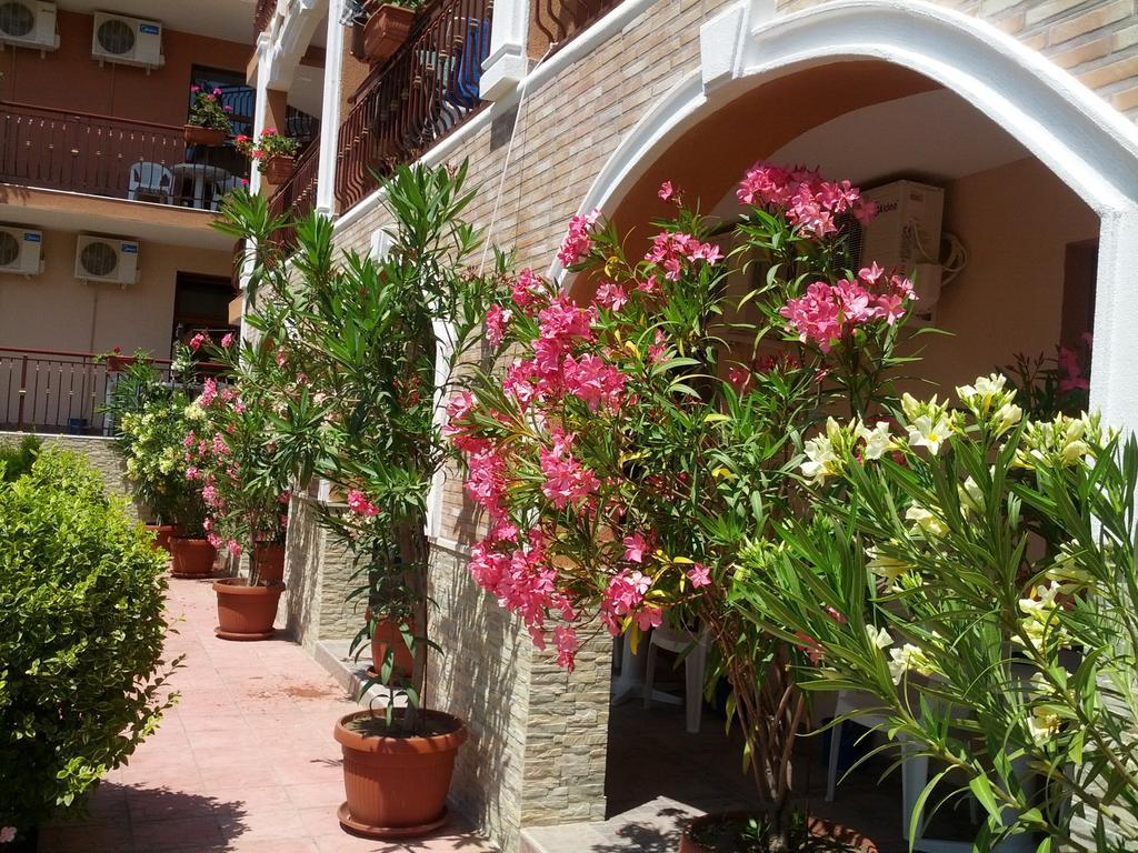 Byala Perla Family Hotel Buitenkant foto